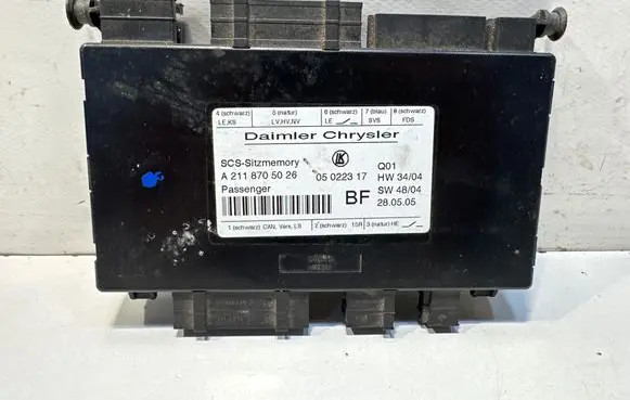 Mercedes-Benz SLK R171 Seat control module A2118705026