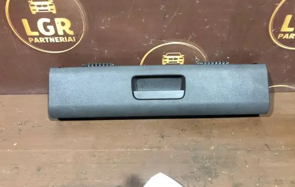 Volkswagen Touran I Front trunk storage compartment trim 3001506000