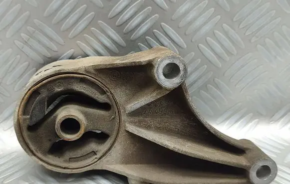 Opel Meriva B Engine mount vacuum valve 24459804
