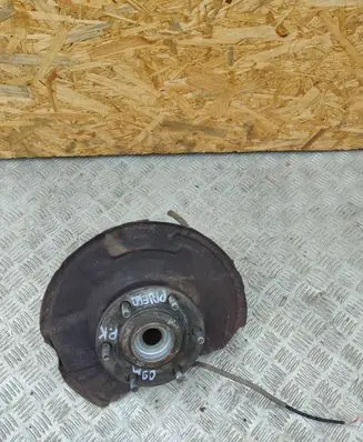 Mitsubishi Pajero Front wheel hub 6019100