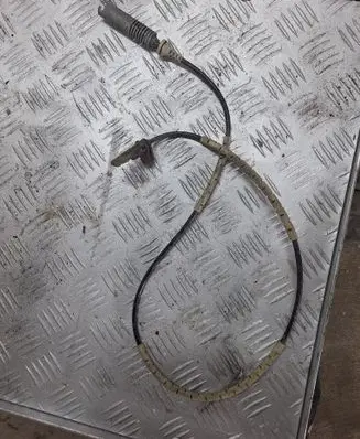 BMW 3 E92 E93 Rear ABS sensor wiring 