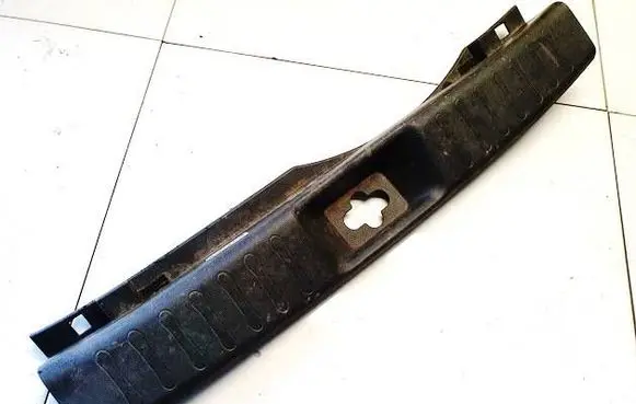 Nissan Juke I F15 Other trunk/boot trim element 849921ka2a