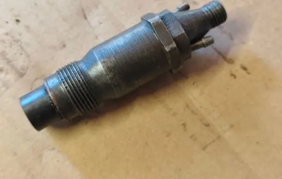 Jeep Grand Cherokee (WJ) Fuel injector KCA17S89