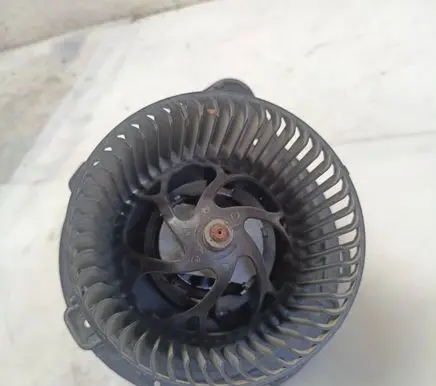 Audi A4 S4 B5 8D Heater fan/blower 601858Z 8A1820021
