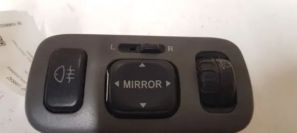 Toyota Yaris Wing mirror switch 777193 5472H05