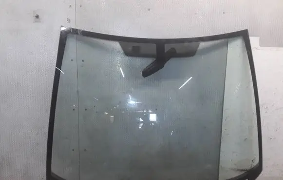 Opel Corsa D Front windscreen/windshield window
