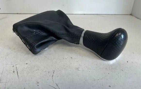Audi Q5 SQ5 8R Gear lever shifter trim leather/knob 8K2713139S
