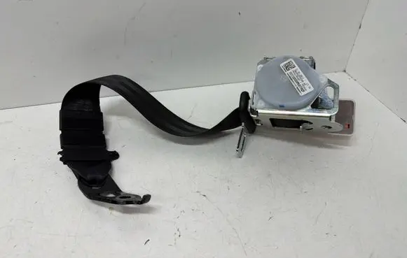 Porsche Cayenne (92A) Middle seatbelt (rear) 7P0857807