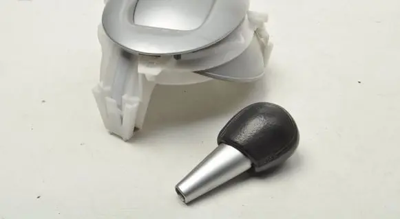 Volvo V70 Gear shifter surround trim plastic 8028110051