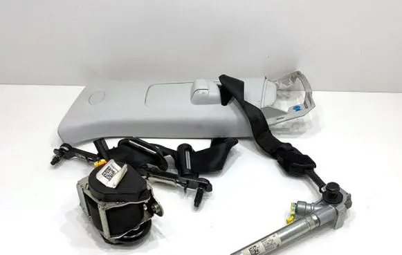 Fiat Tipo Front seatbelt 7356376840