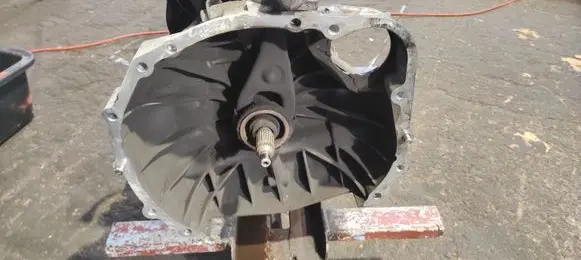 Subaru Legacy Manual 5 speed gearbox TY758V1AAB 312614LZ