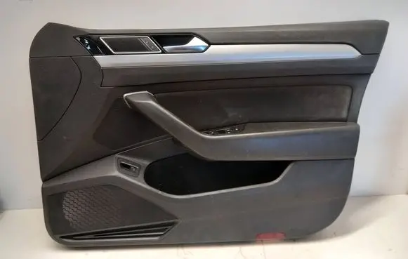 Volkswagen PASSAT B8 Front door card panel trim 3G2867012