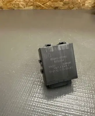 Toyota Avensis T270 Window wiper relay 8594005060 603034 170112F