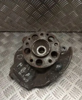 Mercedes-Benz A W168 Front wheel hub