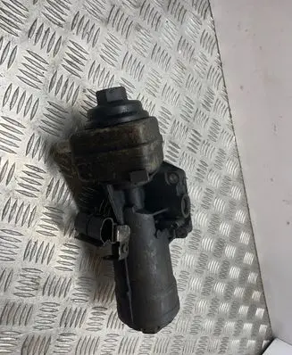 Volkswagen Golf V Oil filter cover 045115389E