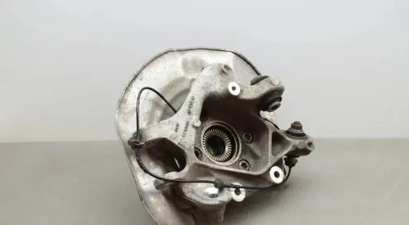 BMW X3 G01 Rear wheel hub 6870532 6869788