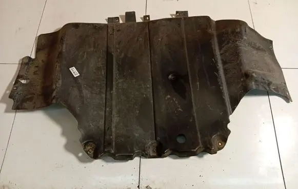 Jeep Compass Engine splash shield/under tray 05113536AA