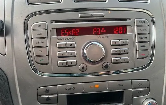 Ford Mondeo MK IV HiFi Audio sound control unit 