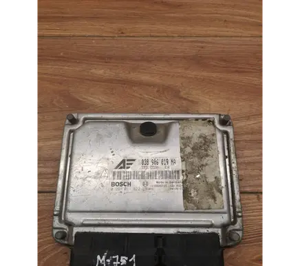 Volkswagen Sharan Engine control unit/module 038906019NA 1039S06269 0281011822