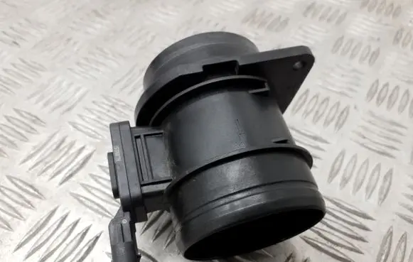 Skoda Octavia Mk3 (5E) Mass air flow meter 04L906461B