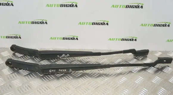 Opel Astra J Front wiper blade arm 97036203
