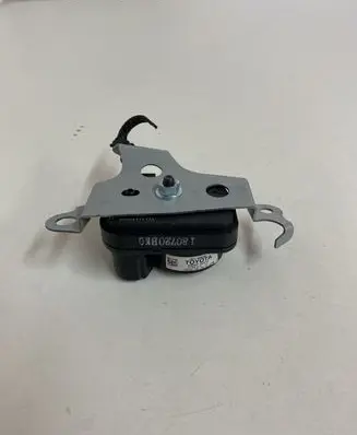 Lexus RX 450H Alarm system siren 8904048070