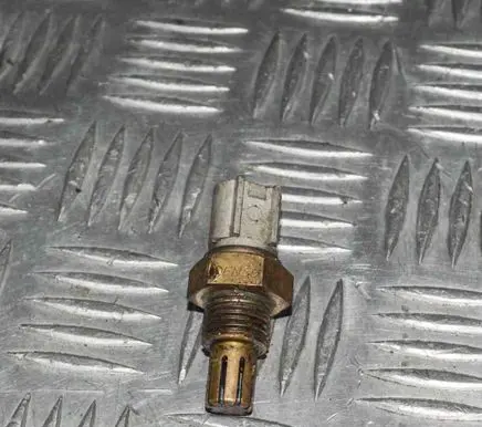 Toyota Land Cruiser (BJ70) Oil temperature sensor 8942460010