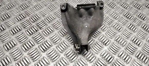 Other engine bay part