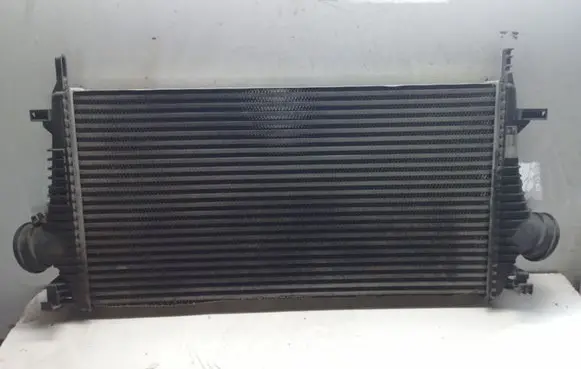 Opel Insignia A Intercooler radiator P1831002