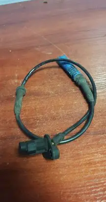 BMW 5 E60 E61 ABS brake wheel speed sensor 6908705