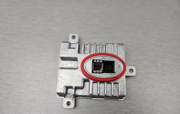 BMW 3 E90 E91 Headlight ballast module Xenon 7237647 63117237647 7318327