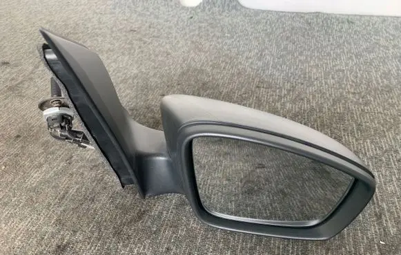 Manual wing mirror