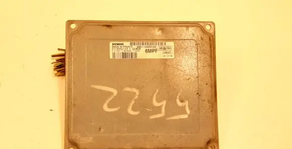 Ford Focus Engine control unit/module 5M5112A650GF S118934103 5522