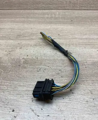 BMW 7 E65 E66 Plug wire 19650701