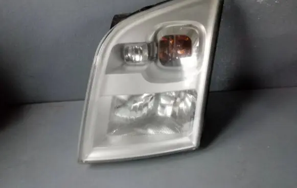 Ford Transit Headlight/headlamp 6C1113W030 10100748