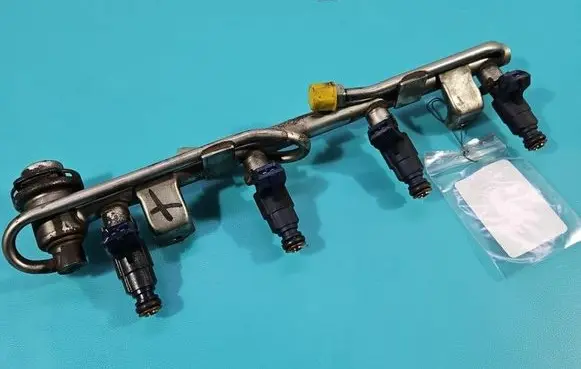 Audi A6 S6 C5 4B Fuel injector 06B133551M IMPRK1557301