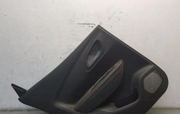 Renault Kadjar Tailgate/trunk upper cover trim 829A14266R