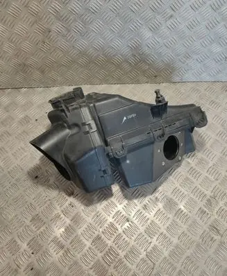 Nissan Murano Z50 Air filter box 9Y501