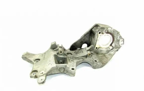 Volkswagen Golf VI Generator/alternator bracket 03L903143K