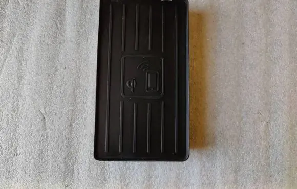 Audi A4 S4 B9 Wireless charging module 4774A18300 4G1035502 18301211