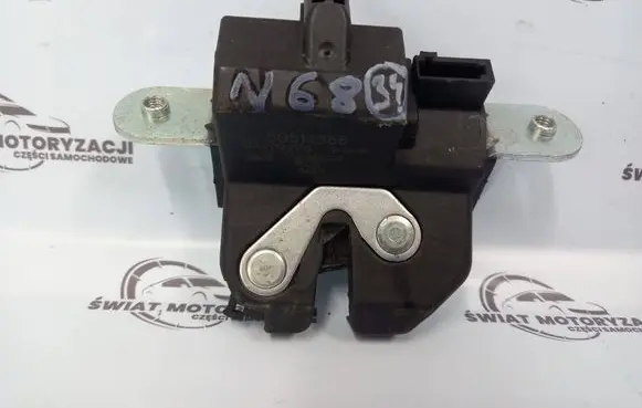 Alfa Romeo Mito Tailgate lock latch 50513866
