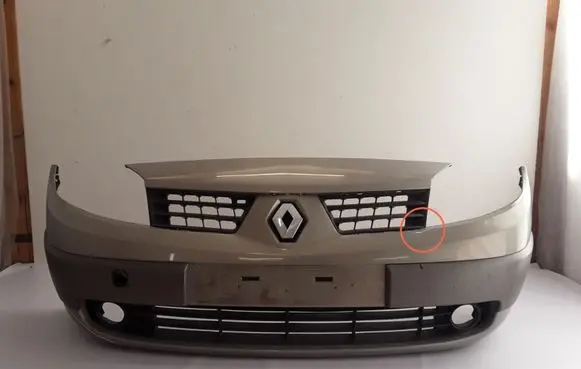 Renault Scenic II - Grand scenic II Front bumper 7701477299