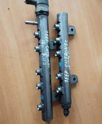 Jeep Grand Cherokee Fuel main line pipe 0445216043 0281006209