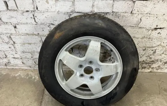 Dodge Durango R18 spare wheel