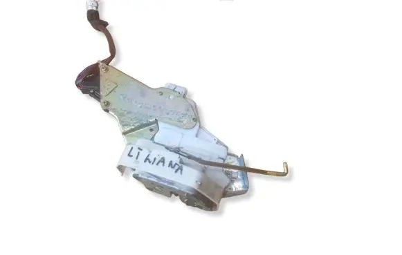 Suzuki Liana Rear door lock 8230254G11