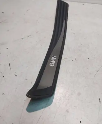 BMW 5 E60 E61 Rear sill trim cover 7074511 7034305 22339910