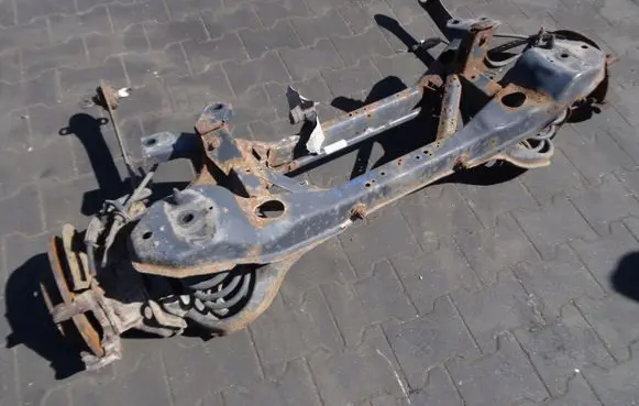 Ford C-MAX II Rear axle beam with reductor 