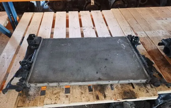 Volvo XC60 Coolant radiator 31368361