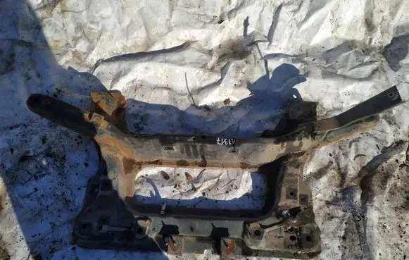Citroen Xsara Picasso Front subframe