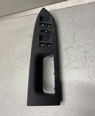 Volkswagen Touran I Electric window control switch 1T1867671